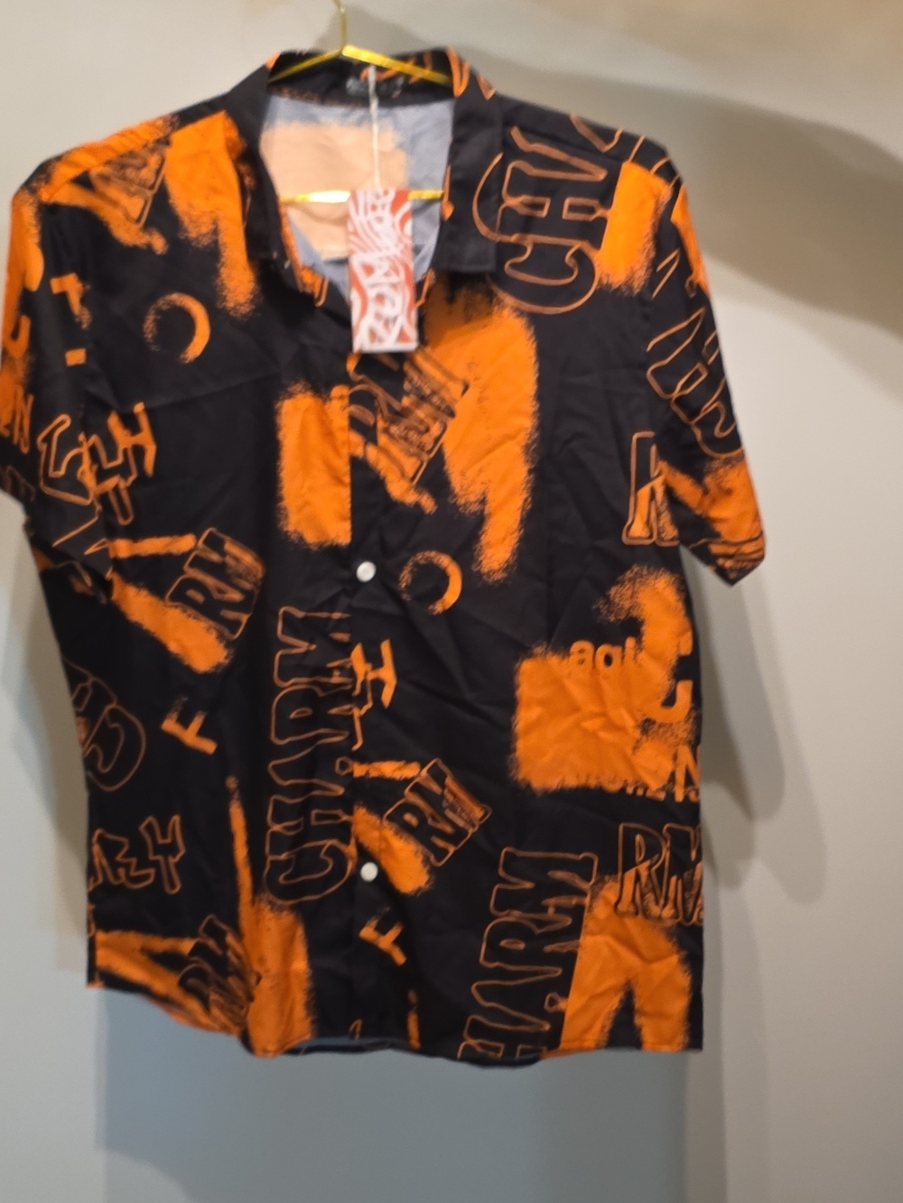 ROMWE Black Short-Sleeve Button Shirt with Orange Graphic Print